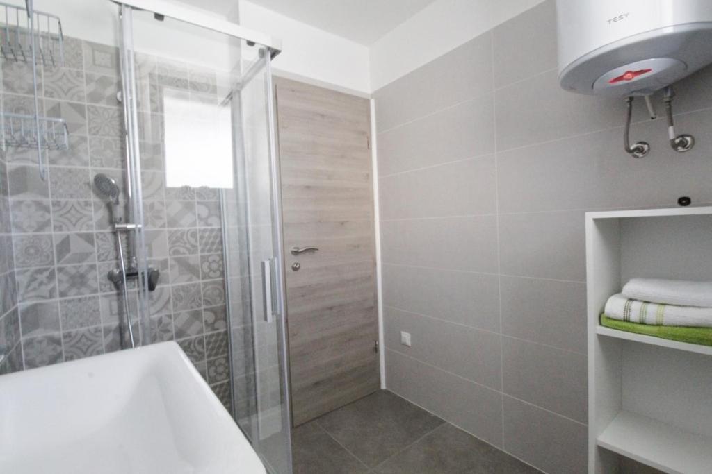 Apartments La Mar Zambratija Екстер'єр фото